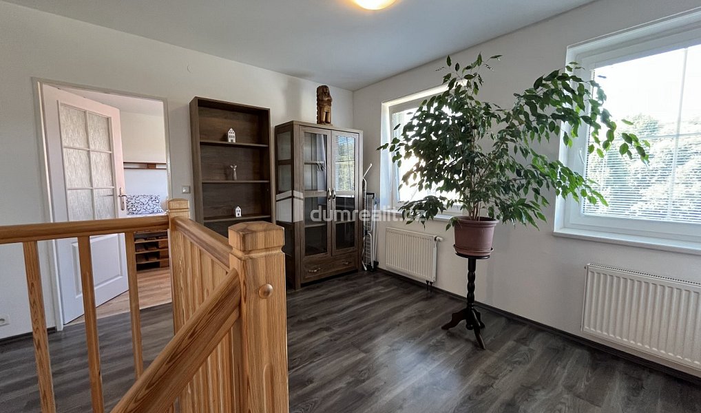 Prodej domu 140 m² s pozemkem 637 m², Žákava – náhled fotky 11