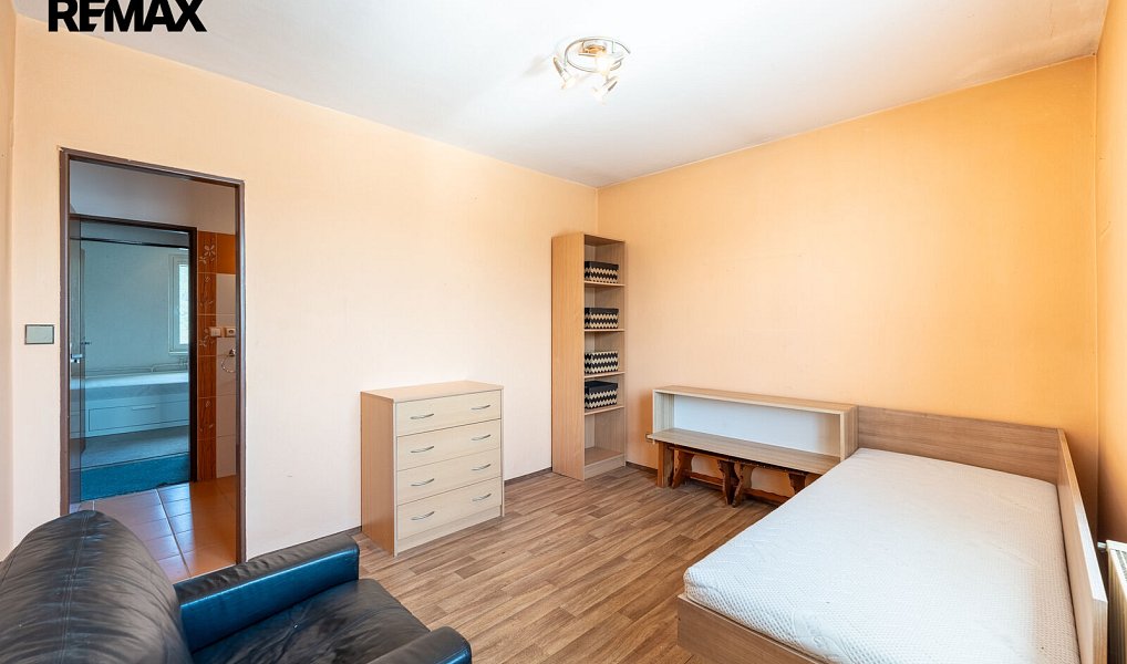 Prodej domu 408 m² s pozemkem 843 m², Pozlovice – náhled fotky 15