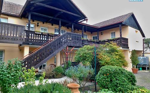 Pronájem bytu 1+kk 27 m², Jenečská, Bělá pod Bezdězem, okres Mladá Boleslav