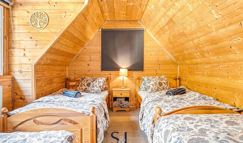 Prodej chaty/chalupy 106 m² s pozemkem 1 300 m², Hřensko – náhled fotky 26