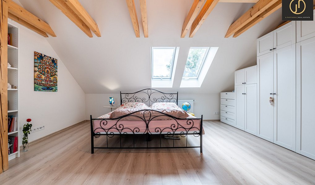 Prodej domu 203 m² s pozemkem 1 153 m², Hředle – náhled fotky 14