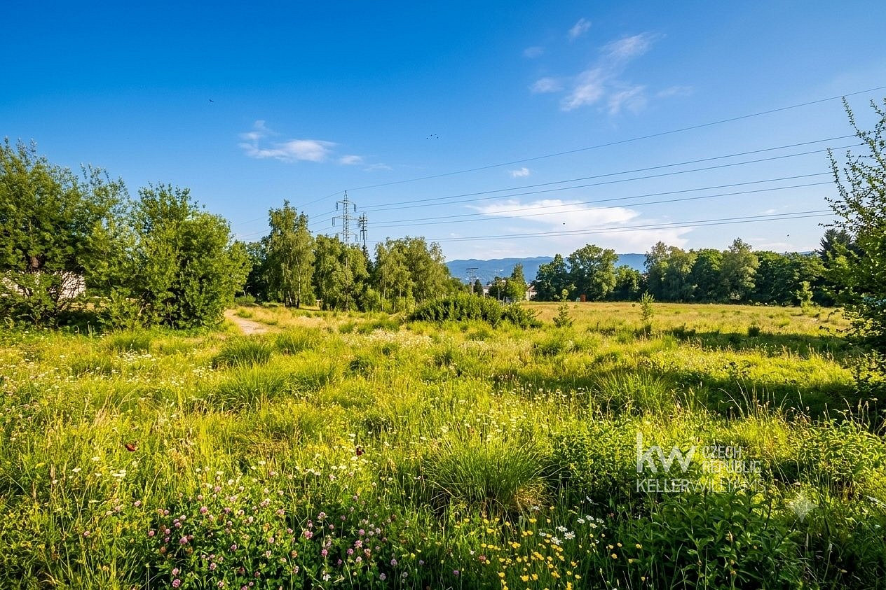 Prodej stavebního pozemku 1 528 m² – fotografie 5