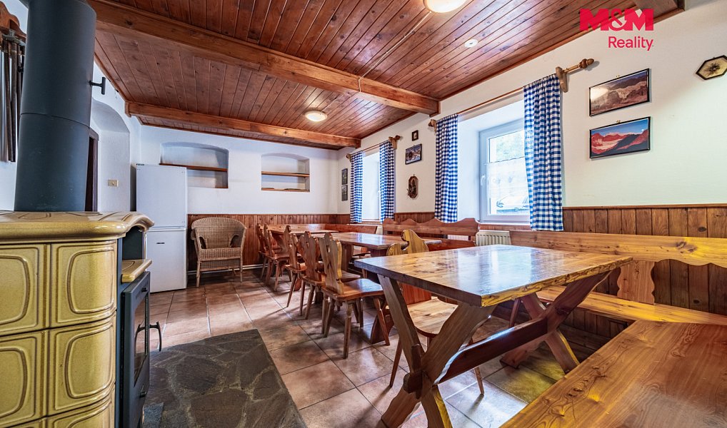 Prodej domu 285 m² s pozemkem 1 407 m², Loučná pod Klínovcem – náhled fotky 2