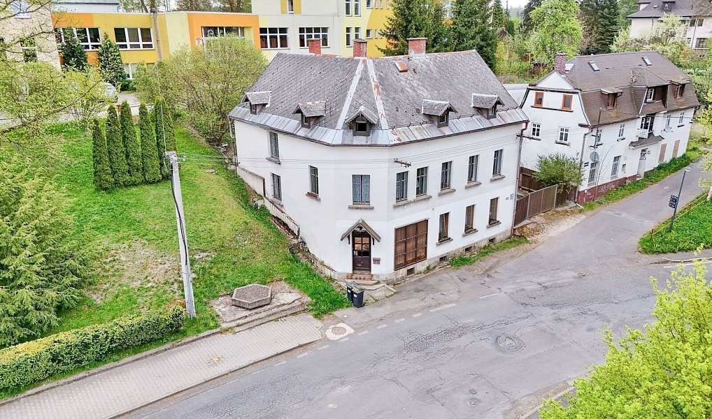 Prodej domu 320 m² s pozemkem 209 m², Hranice – náhled fotky 3