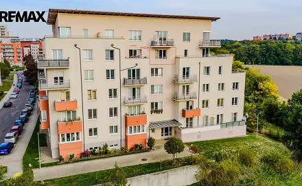 Prodej bytu 1+kk 35 m², Mattioliho, Praha 10 - Záběhlice