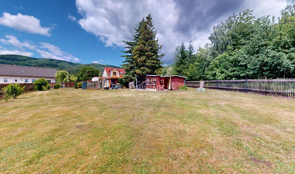 Prodej domu 200 m² s pozemkem 1 002 m², Horní Jiřetín – náhled fotky 25
