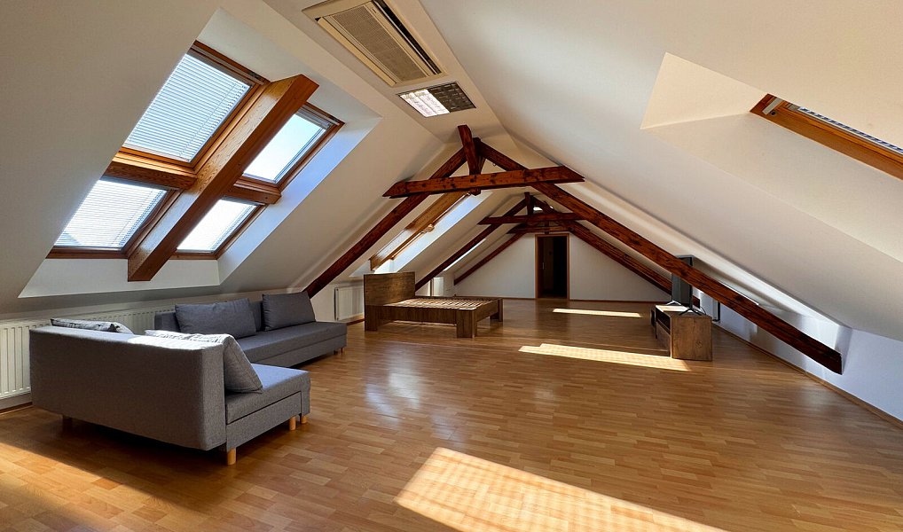 Pronájem kanceláře 120 m², Bohumín – náhled fotky 3