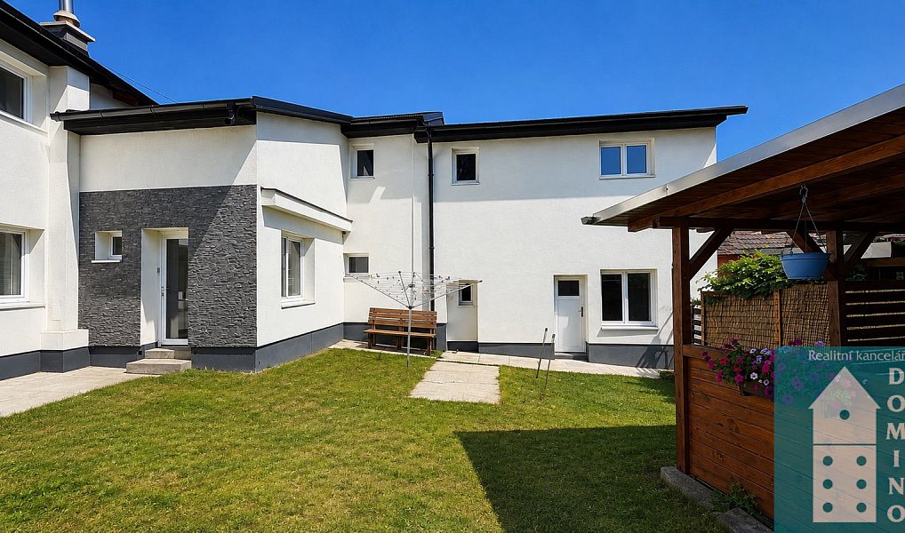 Prodej domu 241 m² s pozemkem 341 m², Halenkovice – náhled fotky 54