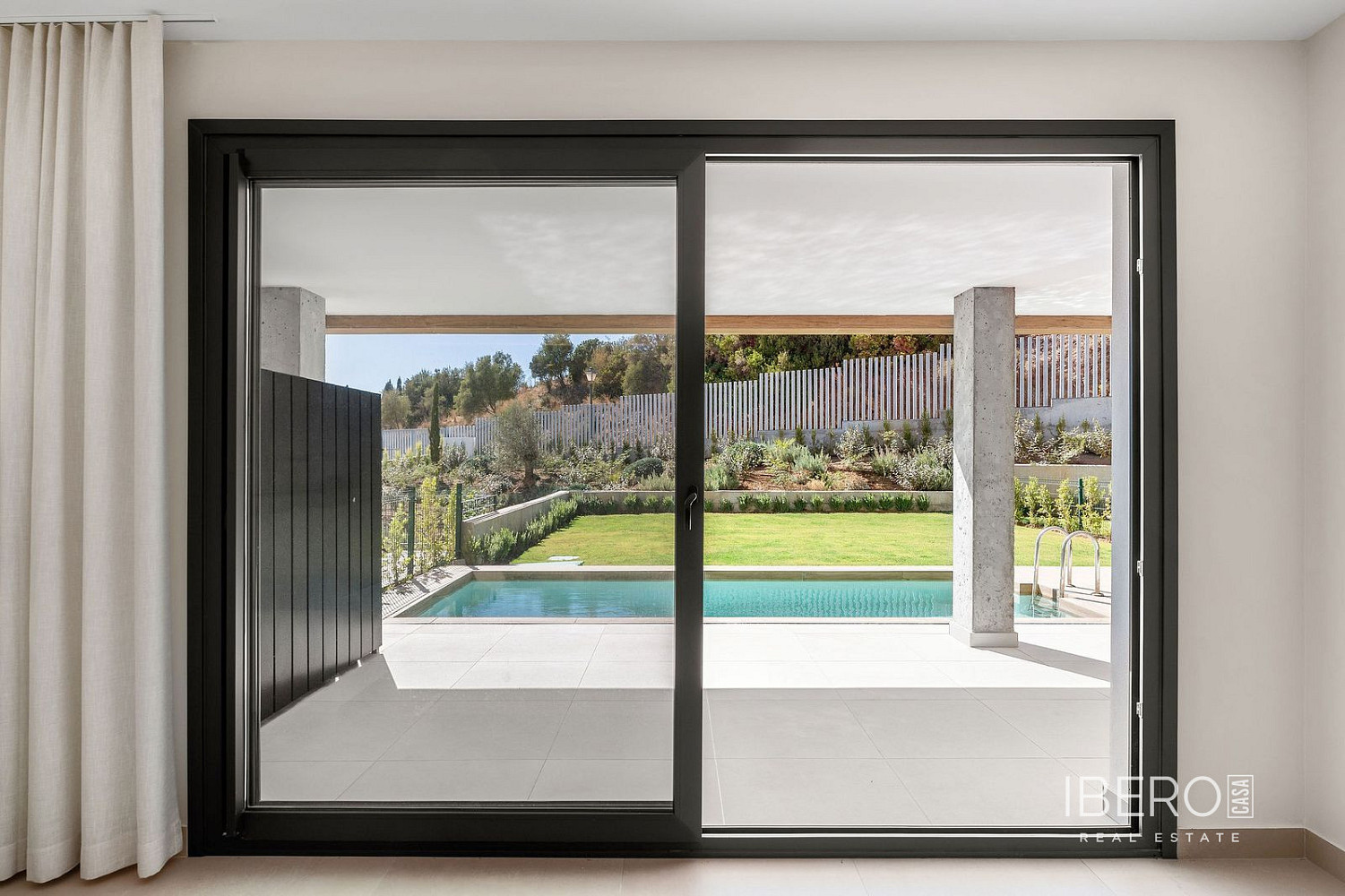 Piso 3+kk – Marbella, Rio Real - Más