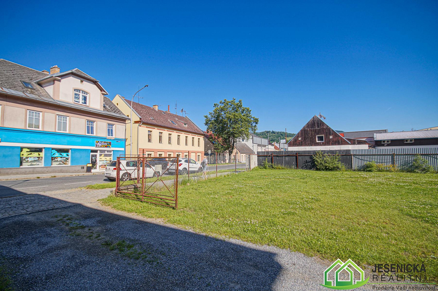 Prodej stavebního pozemku 1 071 m² — photo 2