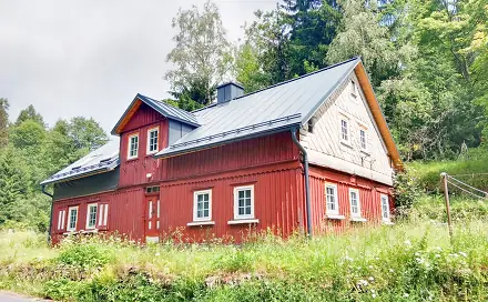 Prodej chaty/chalupy 180 m² s pozemkem 275 m², Kraslice - Tisová, okres Sokolov