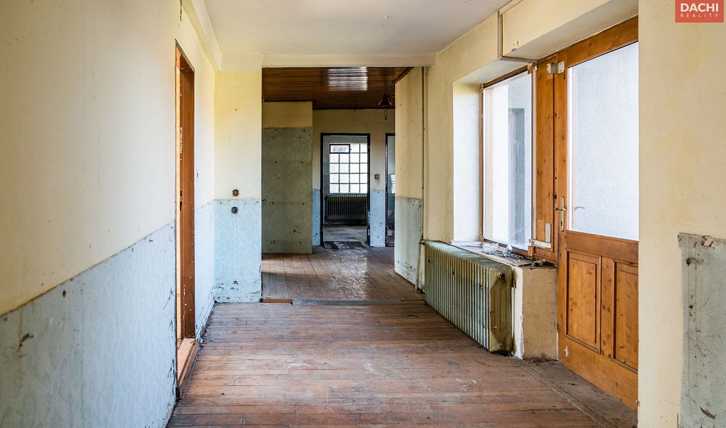 Prodej domu 350 m² s pozemkem 2 531 m², Moravičany – náhled fotky 13