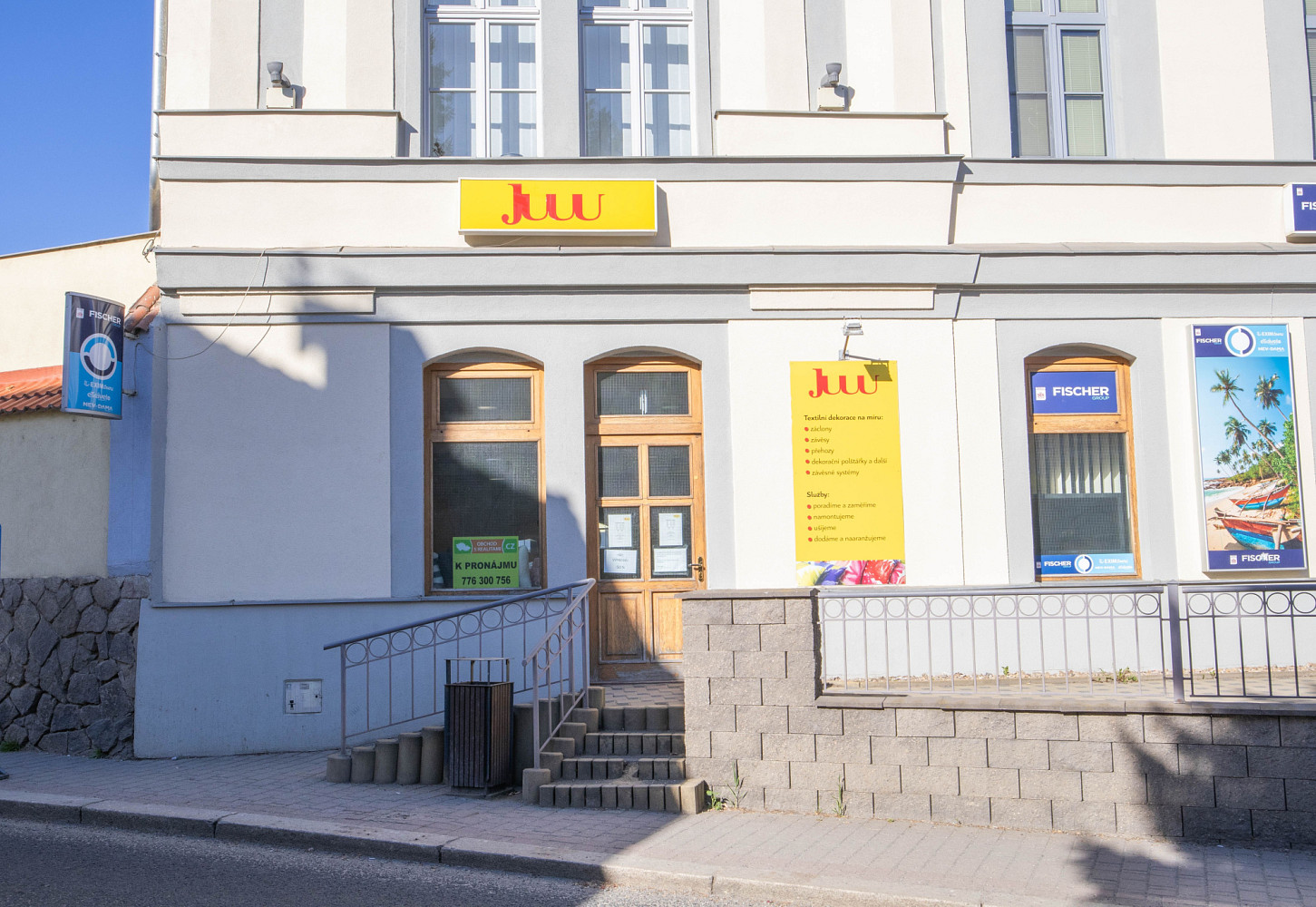 Pronájem obchodních prostor 61 m²
