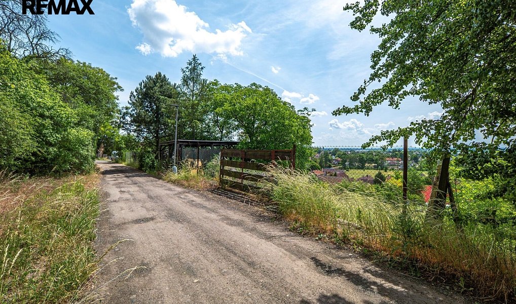 Prodej stavebního pozemku 886 m², Všetaty – náhled fotky 7
