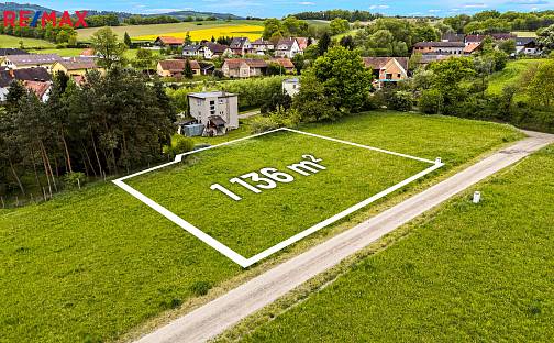 Prodej stavebního pozemku 1 136 m², Týnec nad Sázavou, okres Benešov