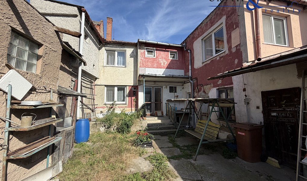 Prodej domu 200 m² s pozemkem 1 800 m², Sušice – náhled fotky 15