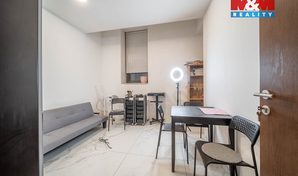Pronájem obchodních prostor 75 m², Praha – náhled fotky 17