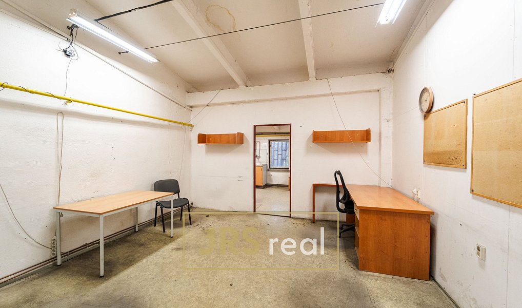Prodej skladovacích prostor 1 710 m², Hustopeče – náhled fotky 12