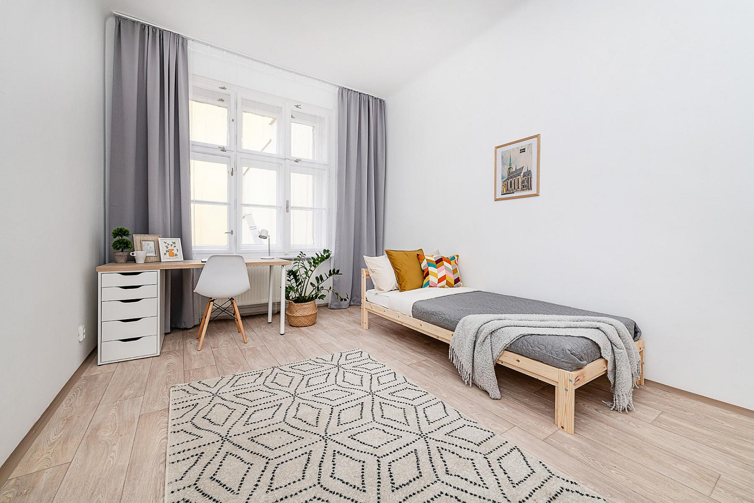 Pronájem pokoje 190 m²