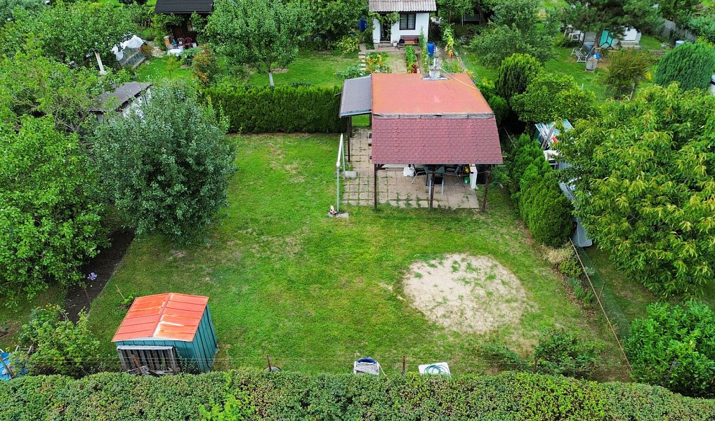 Prodej chaty/chalupy 16 m² s pozemkem 273 m², Nymburk – náhled fotky 26