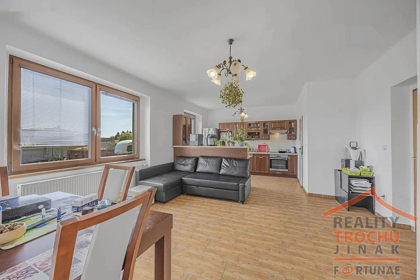 Prodej domu 160 m² s pozemkem 160 m² – fotografie 2