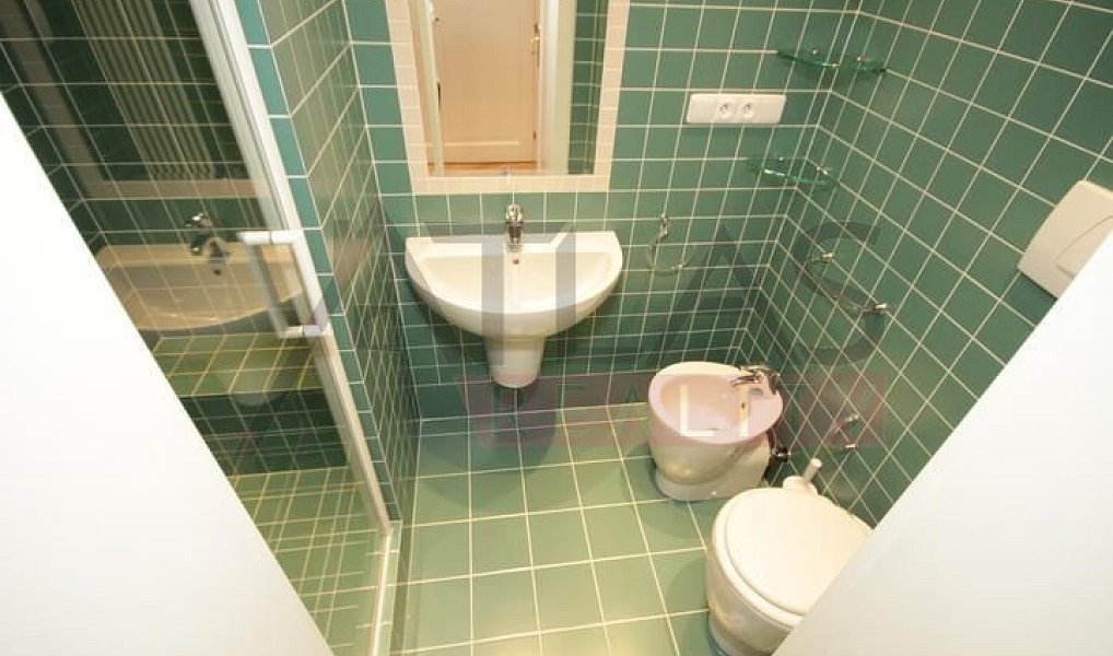 Pronájem bytu 3+1 81 m², Praha – náhled fotky 2