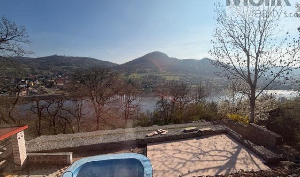 Prodej chaty/chalupy 777 m² s pozemkem 733 m², Dolní Zálezly – náhled fotky 32