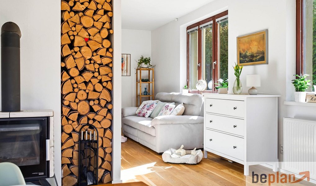 Prodej domu 161 m² s pozemkem 530 m², Kamenice – náhled fotky 2