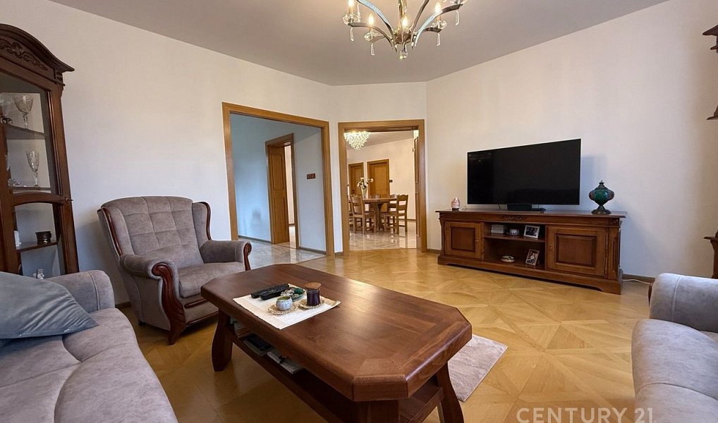 Prodej domu 275 m² s pozemkem 3 605 m², Roudnice nad Labem – náhled fotky 6