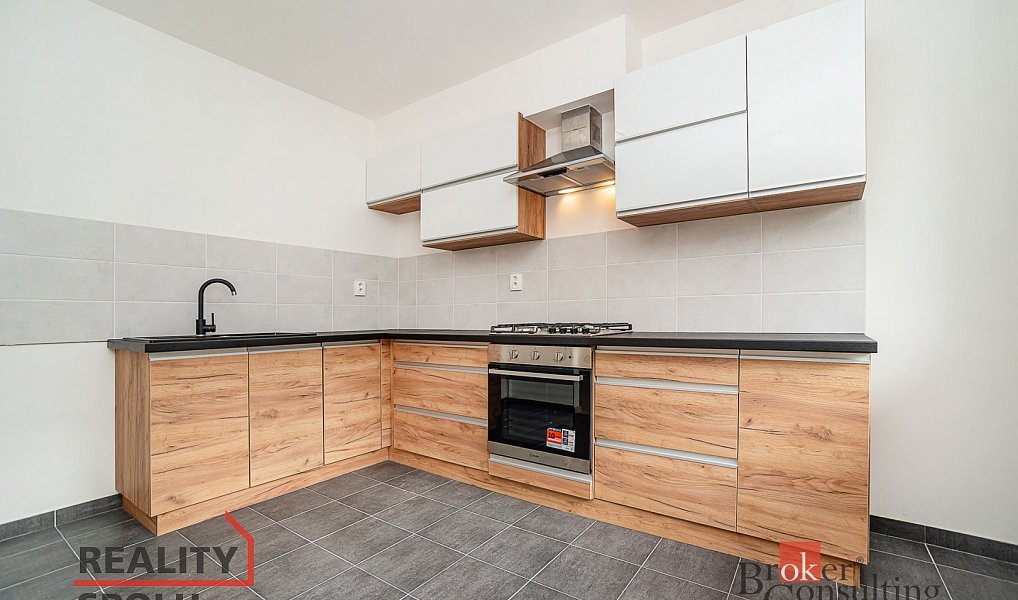 Pronájem bytu 2+1 47 m², Praha – náhled fotky 3