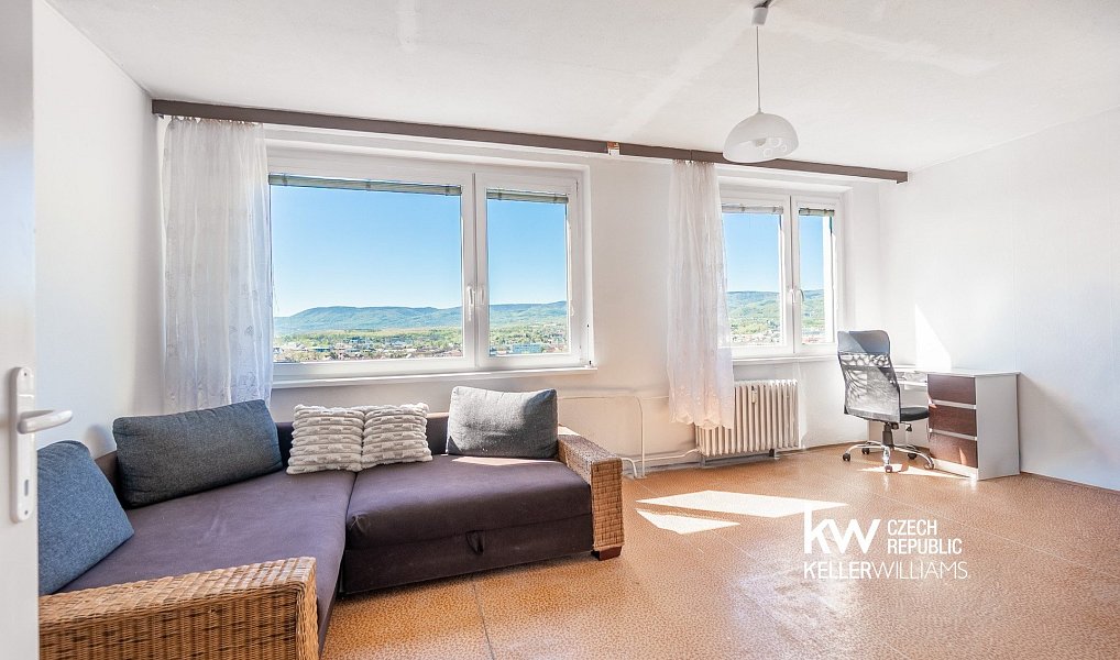 Prodej bytu 1+kk 33 m², Teplice – náhled fotky 2