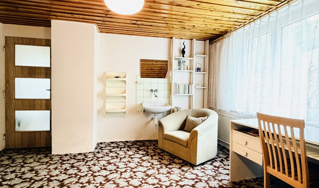 Prodej domu 240 m² s pozemkem 1 494 m², Bělá pod Pradědem – náhled fotky 11