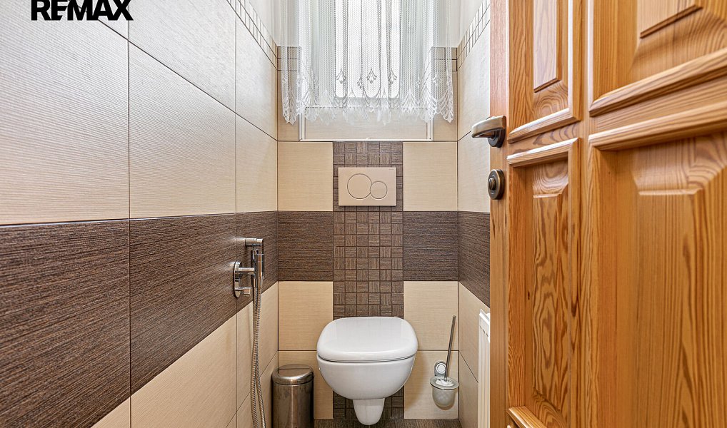 Prodej domu 186 m² s pozemkem 1 033 m², Uhlířské Janovice – náhled fotky 15