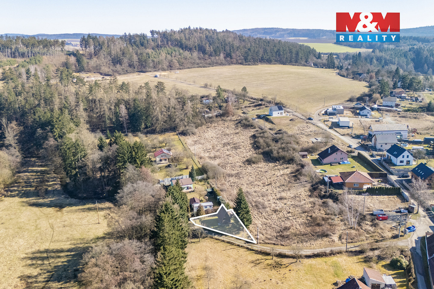 Prodej stavebního pozemku 305 m² – fotografie 4