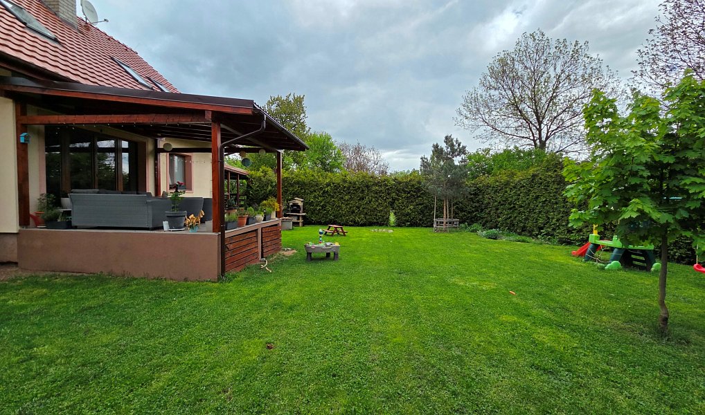 Prodej domu 115 m² s pozemkem 802 m², Tismice – náhled fotky 27