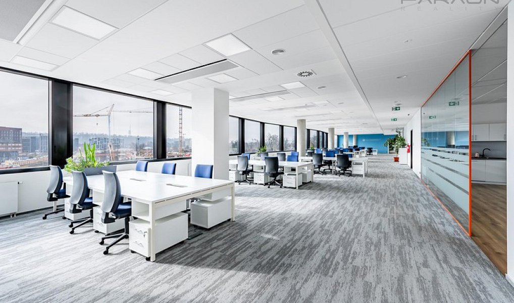 Pronájem kanceláře 800 m², Praha – náhled fotky 4