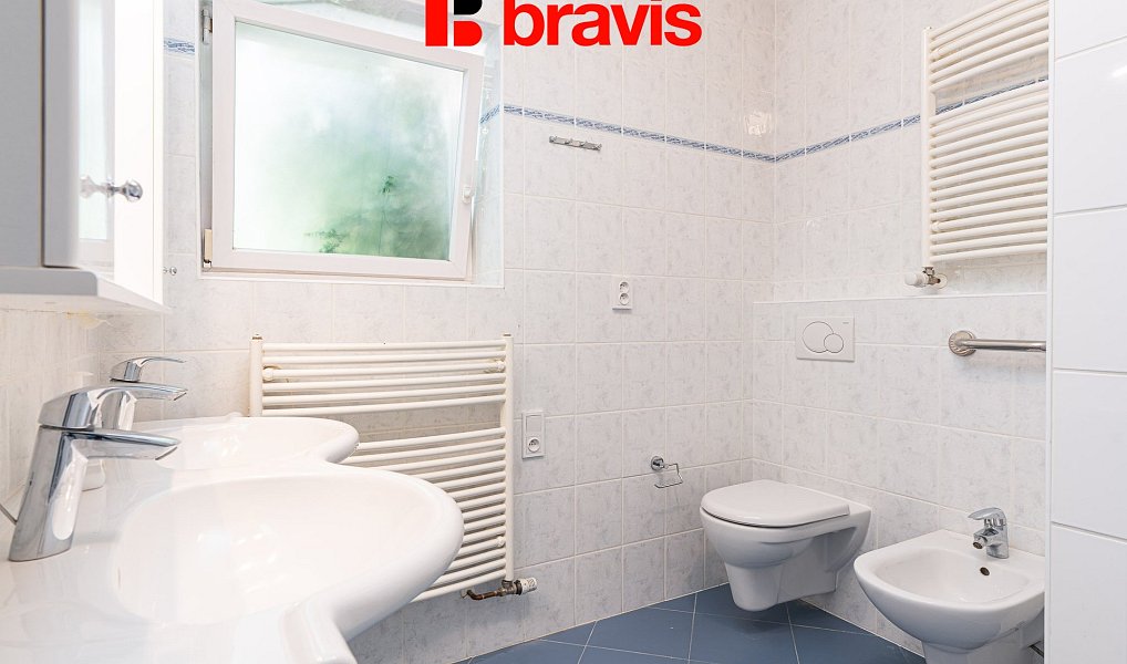 Pronájem bytu 4+1 147 m², Brno – náhled fotky 10