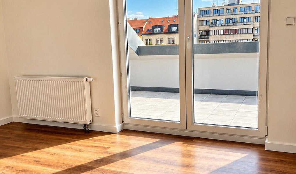 Pronájem bytu 3+kk 110 m², Praha – náhled fotky 9