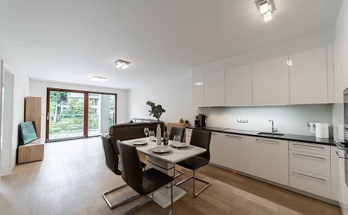 Pronájem bytu 4+kk 110 m², U Nikolajky, Praha 5 - Smíchov