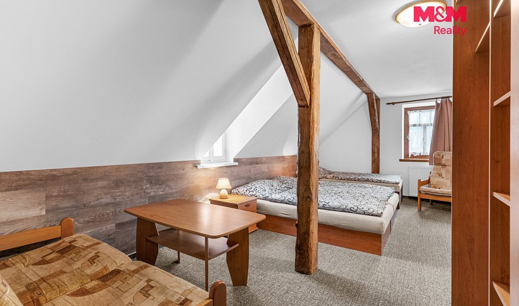 Prodej ubytovacího objektu 374 m², Rokytnice nad Jizerou – náhled fotky 14