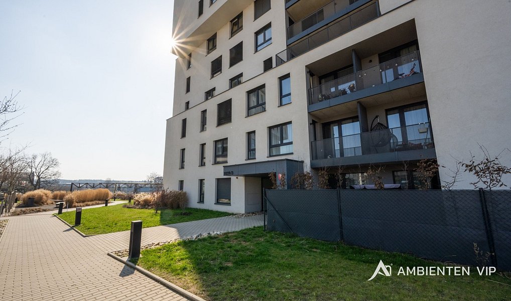 Prodej bytu 2+kk 72 m², Praha – náhled fotky 53