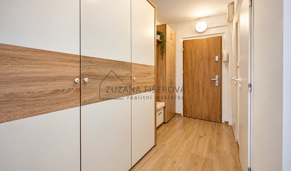 Pronájem bytu 2+kk 42 m², Praha – náhled fotky 8
