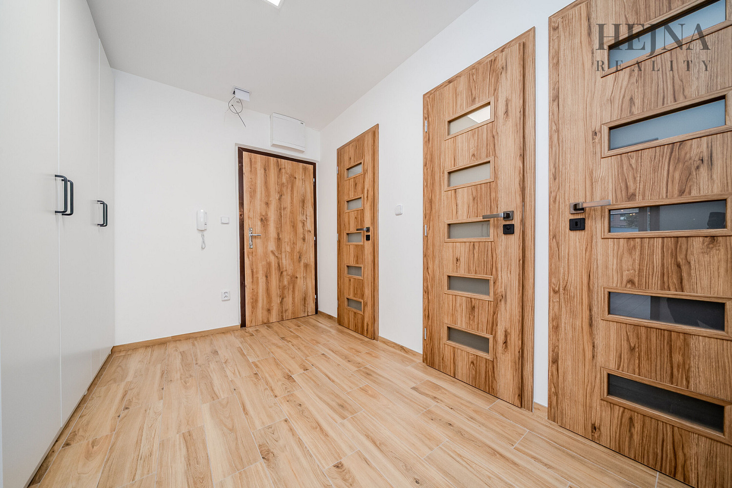 Pronájem bytu 3+1 67 m² – fotografie 4
