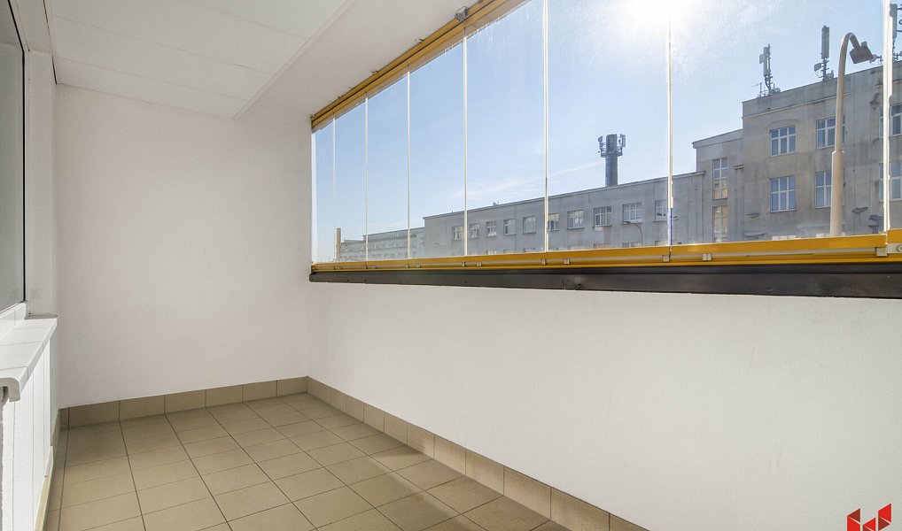 Prodej bytu 1+kk 33 m², Praha – náhled fotky 9
