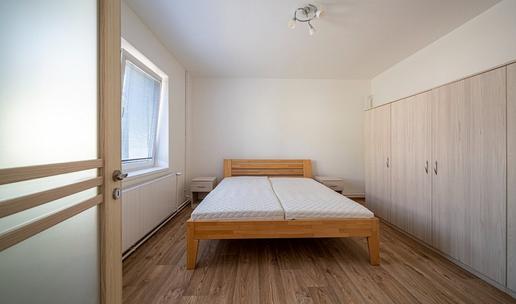 Pronájem domu 175 m² s pozemkem 483 m², Uherské Hradiště – náhled fotky 14