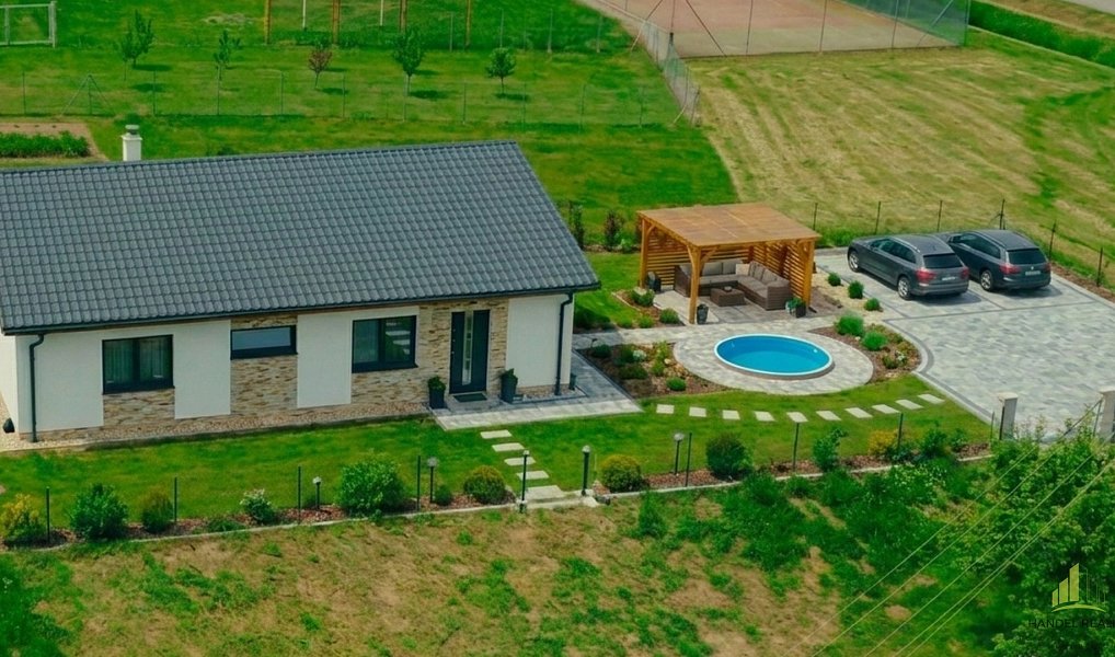 Prodej domu 108 m² s pozemkem 507 m², Uhřice – náhled fotky 2