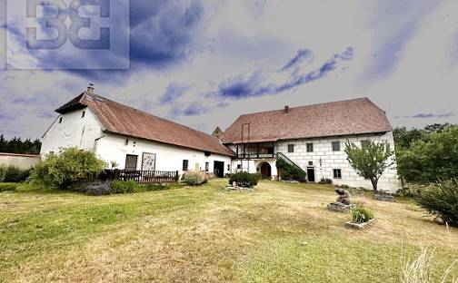 Prodej domu 592 m² s pozemkem 4 881 m², Protivín - Maletice, okres Písek