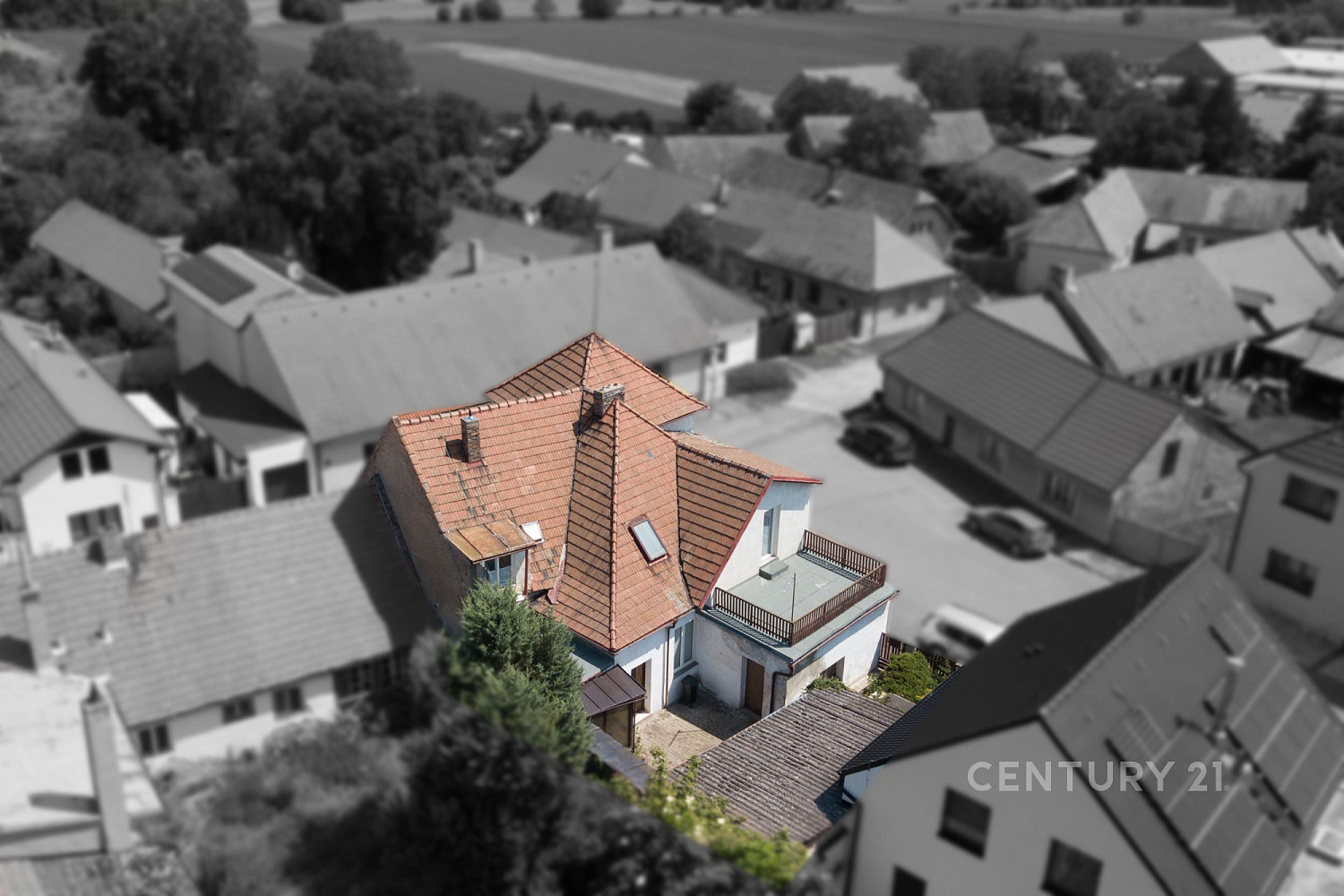 Prodej domu 257 m² s pozemkem 253 m² – fotografie 2