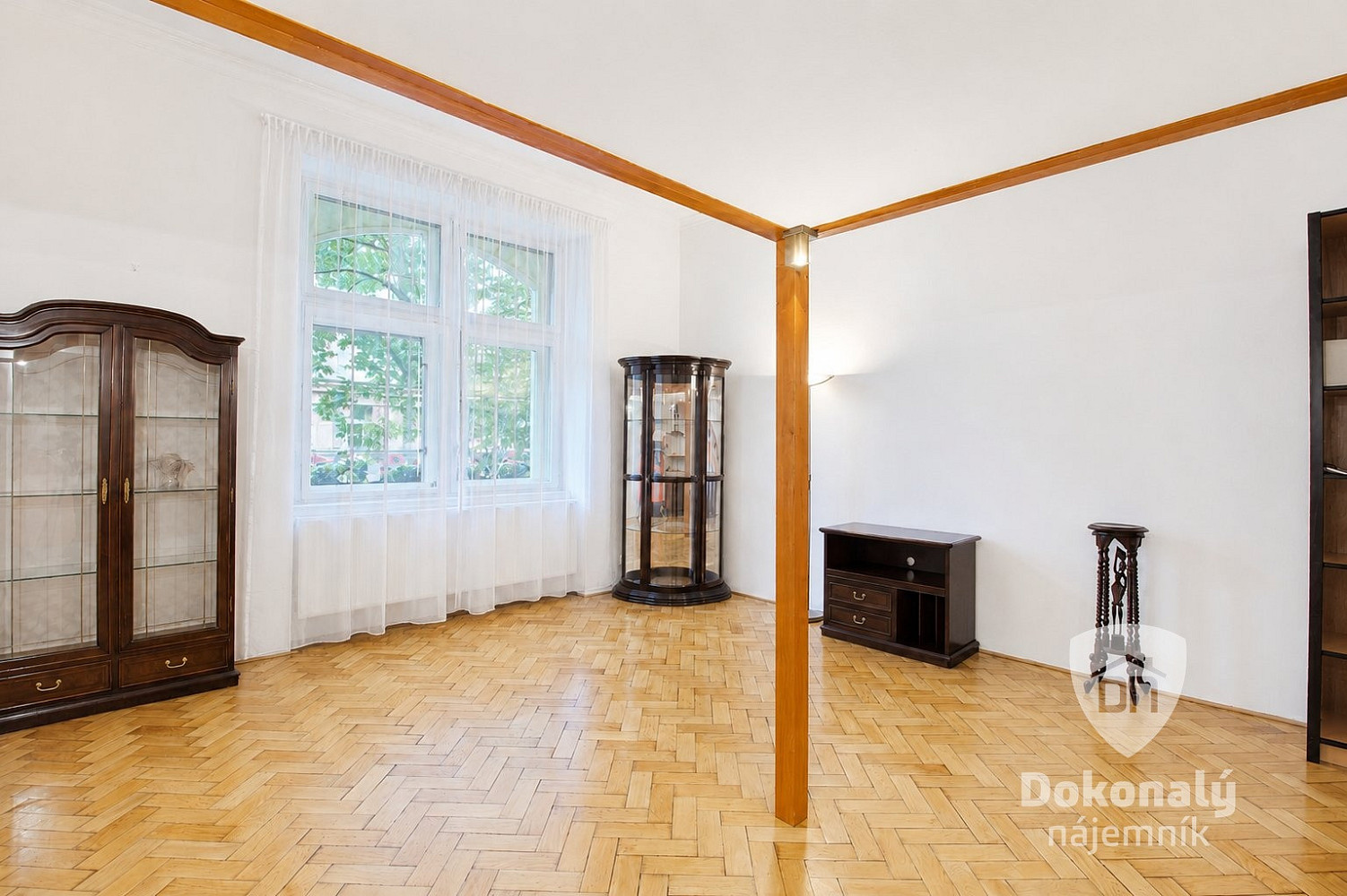 Pronájem bytu 2+1 50 m² – pohled 2