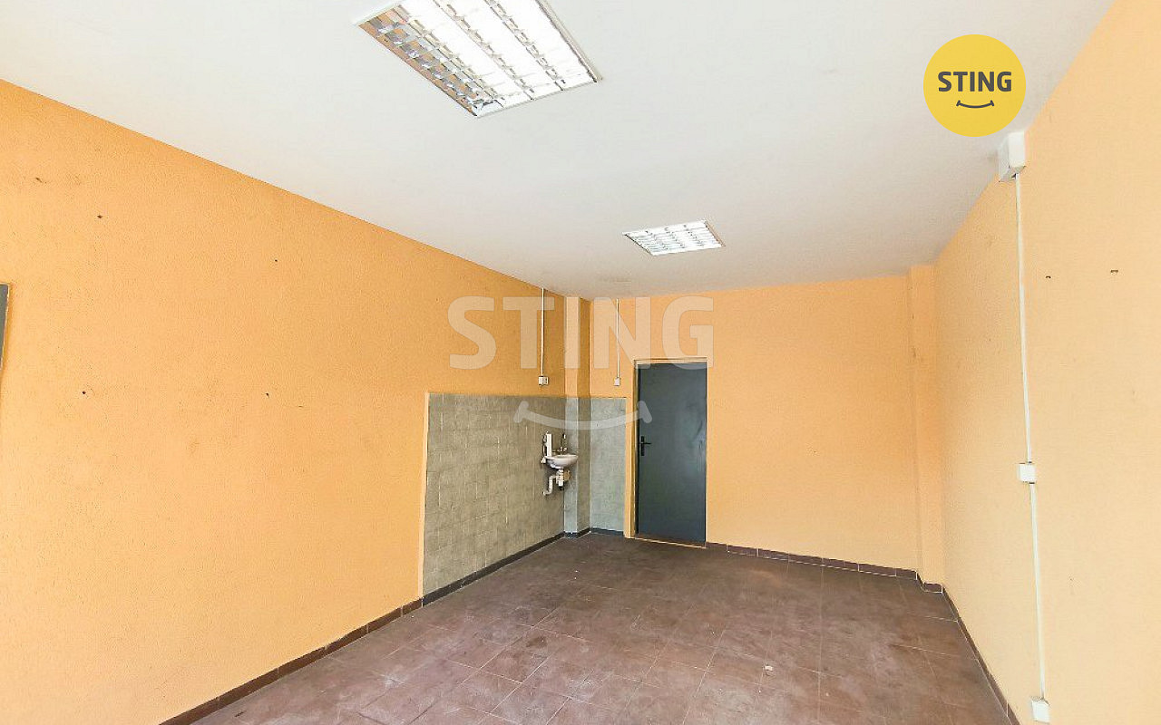 Pronájem výrobních prostor 106 m²
